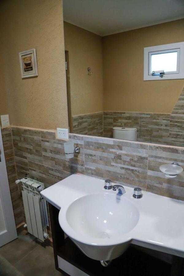 Marien Departamentos Apartman El Calafate Kültér fotó
